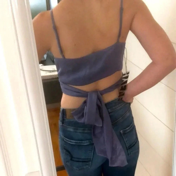 HYFVE CROPPED MULTI WAY WRAP TOP WITH ADJUSTABLE STRAPS SILVER  SIZE LARGE - Picture 8 of 16